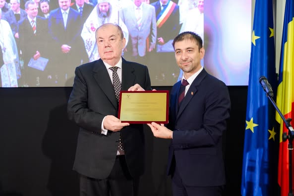 524059284_1046445511020938_1907346812717393032_n